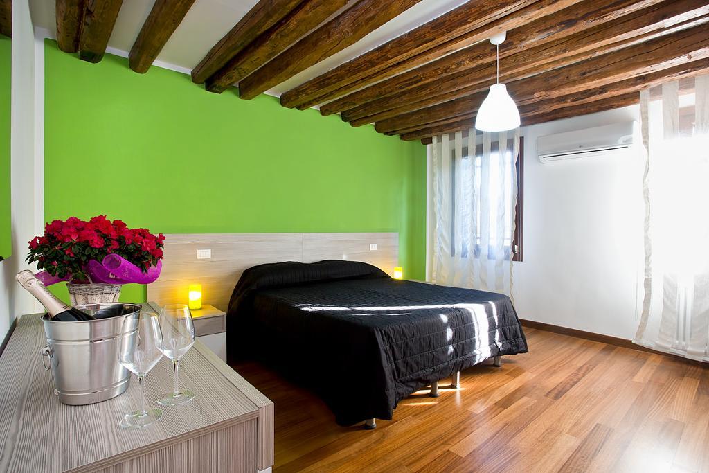 Good Wine Apartments Veneza Quarto foto